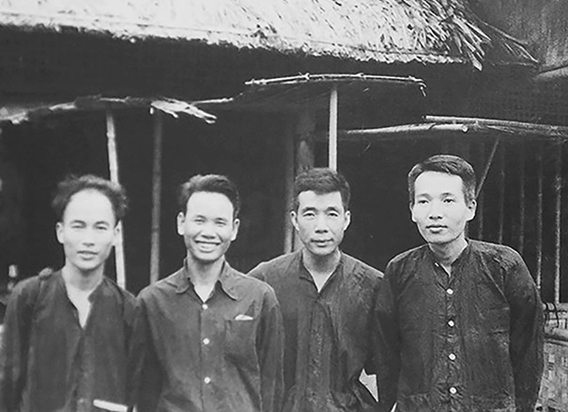 Các tác giả lớn của văn học Việt Nam là ai?